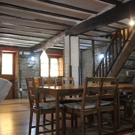 Hostal El Sumiciu Mieres  Exterior foto