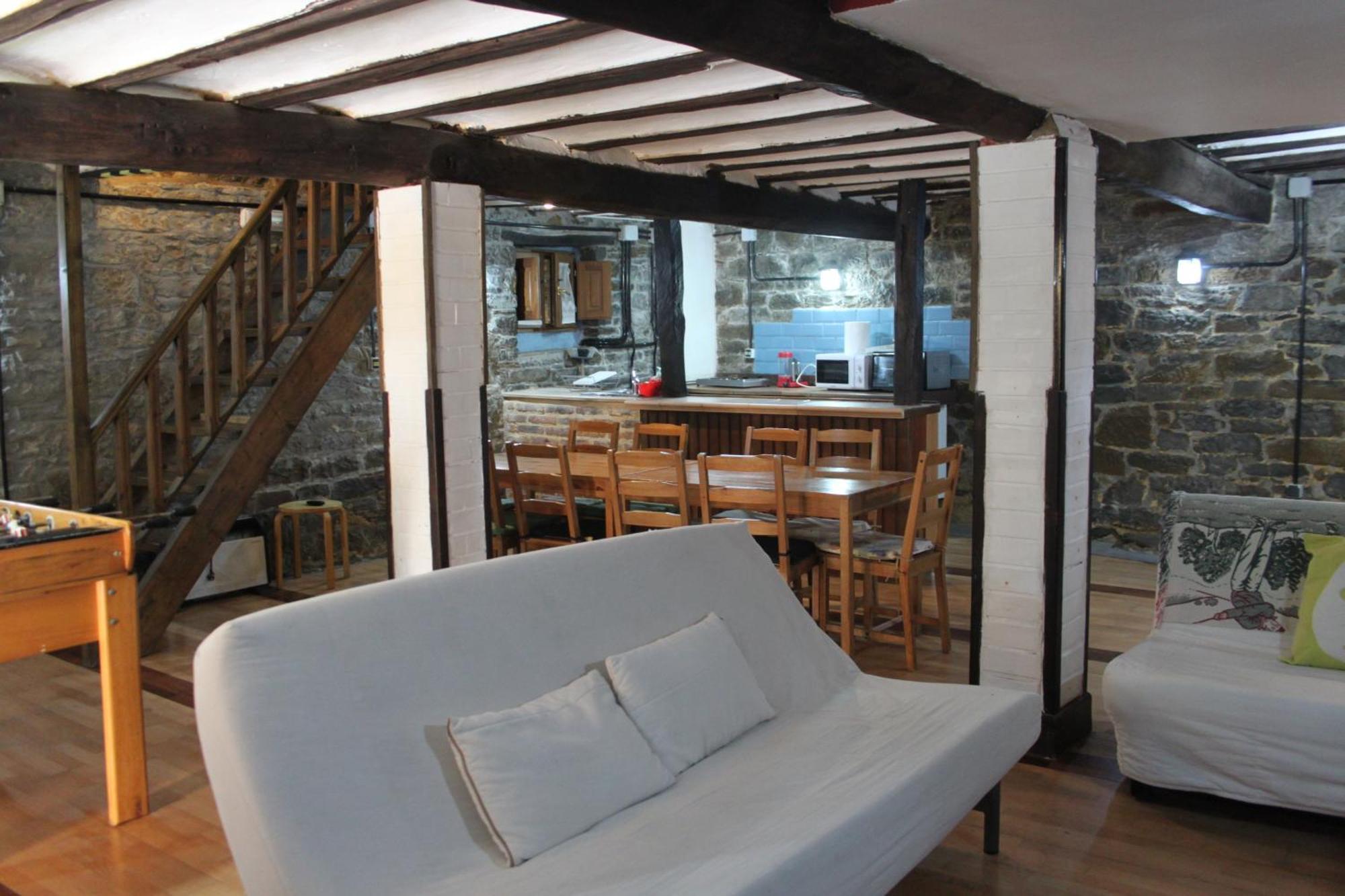 Hostal El Sumiciu Mieres  Exterior foto